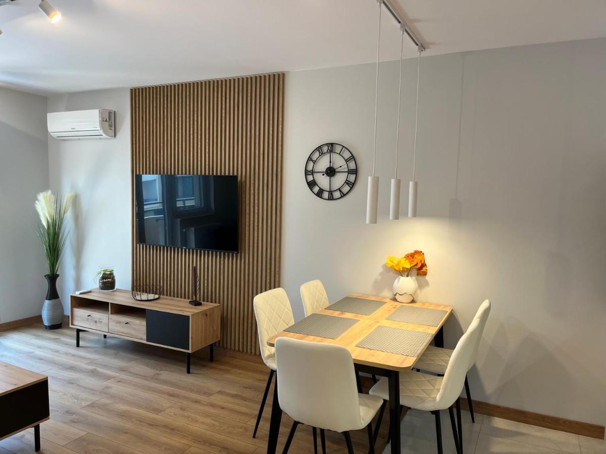 Apartament 45 Wroclaw Ngoại thất bức ảnh